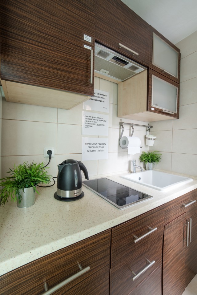 W pełni wyposażona kuchnia Green Hostel Toruń -> Kuchnia Weglowa Ela W pełni wyposażona kuchnia Green Hostel Toruń -> Kuchnia Weglowa Ela