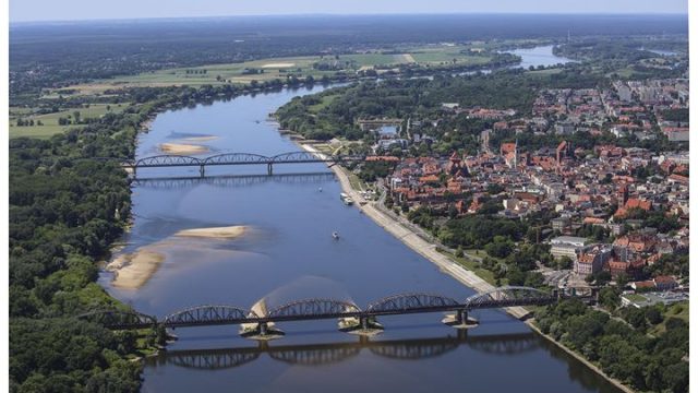 “Wiślanym szlakiem. Nadwiślańskie krajobrazy”